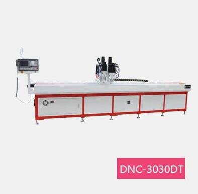 山東客戶(hù)3030DT自動(dòng)鉆攻機(jī)出貨